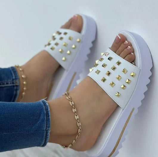 Sandalias Cuña Verano para Mujer con Tachuelas - Image 2