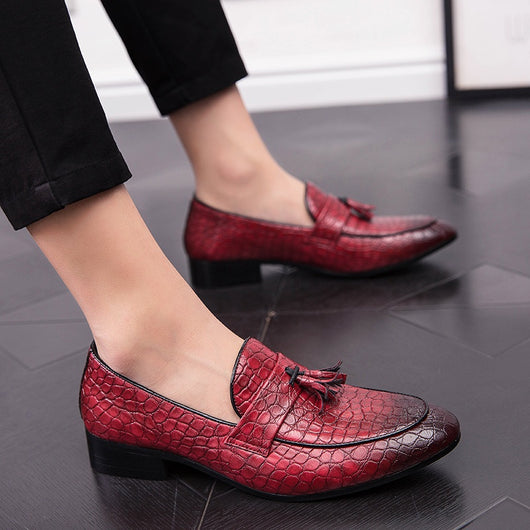 Zapatos de Cuero Elegantes Transpirables con Punta Afilada y Borlas para Hombre