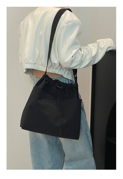 Bolso Crossbody de Nylon Casual - Ligero, Elegante y Gran Capacidad - Image 24