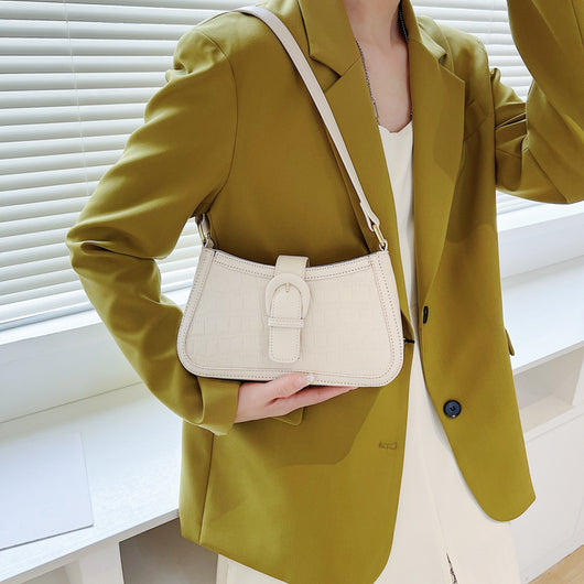 Bolso Bandolera de Textura Premium con Diseño Versátil - Image 17