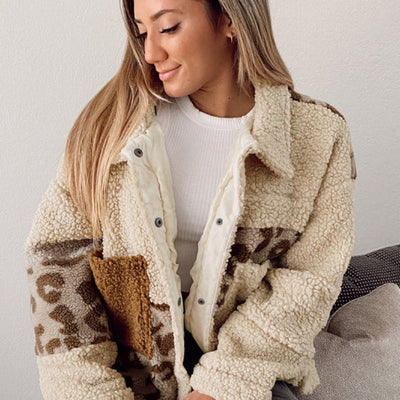 Chaqueta Patchwork Estampado Leopardo con Botones de Presión - Image 3