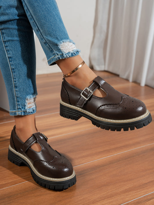 Zapatos de Tacón Retro Británico con Hebilla Calada - Image 15