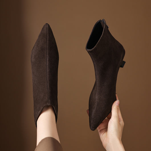 Botas Tobilleras de Gamuza Ante con Punta Fina para Mujer - Image 3
