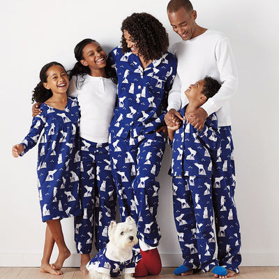 Blue and white polar bear print parent-child pajama set with long-sleeve tops and pants, plus a white t-shirt. - Image 12
