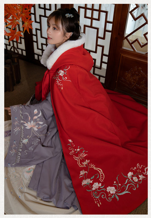 Capa Hanfu Bordada para Mujer con Forro Polar Largo - Image 11