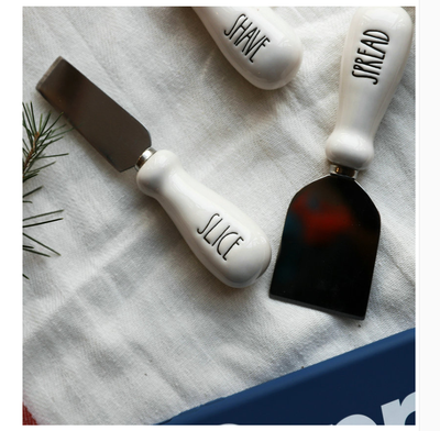 Set de 4 Cuchillos para Mantequilla y Queso - Diseño Elegante para tu Mesa - Image 9