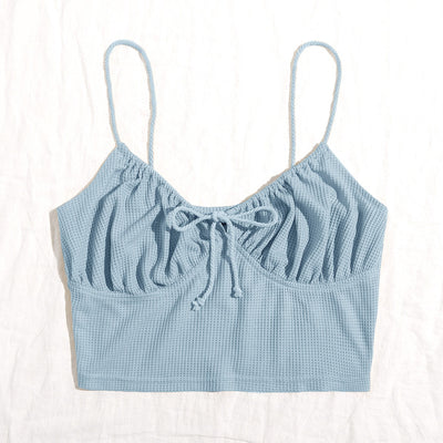 Camisola Sexy con Tirantes Delanteros y Pliegues en el Pecho - Image 2