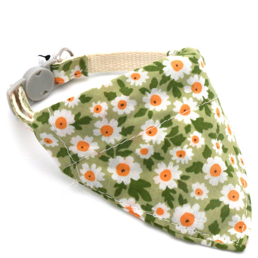 Pañoleta Triangular Floral para Mascotas Talla Pequeña - Image 5