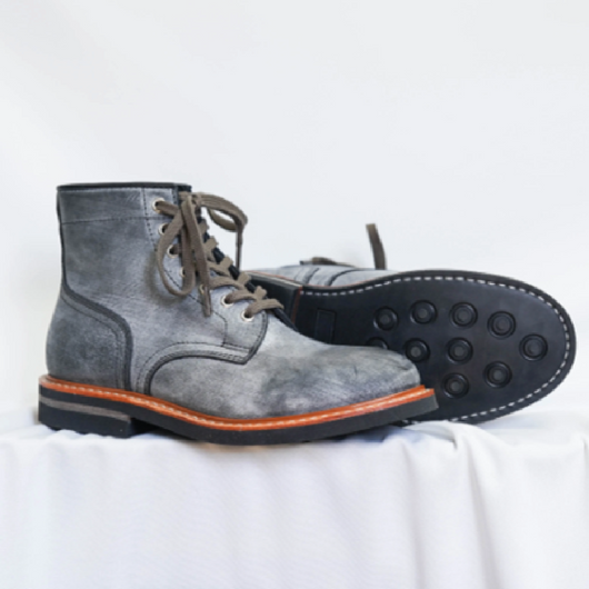 Botas de Trabajo en Cuero Vacuno con Tratamiento Antimojado First Layer Fog