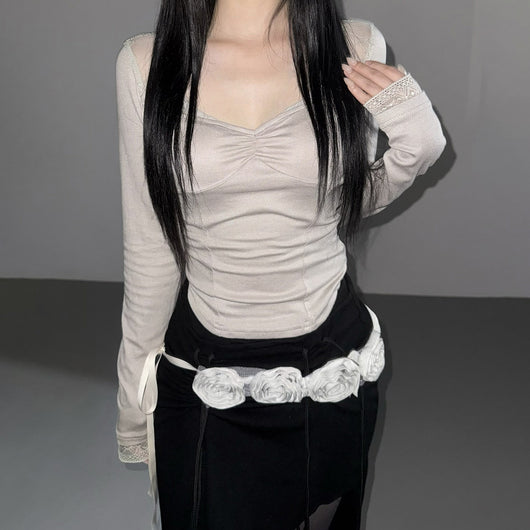 Blusa Elegante de Encaje Transparente con Cuello Cuadrado y Manga Larga - Image 3