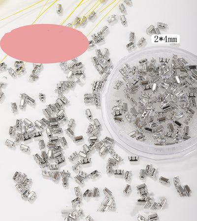 Joya para Uñas con Zirconia Gota Cuadrada - Image 5