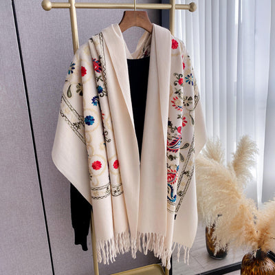 Bufanda Térmica Minimalista con Inspiración Étnica para Mujer - Image 15