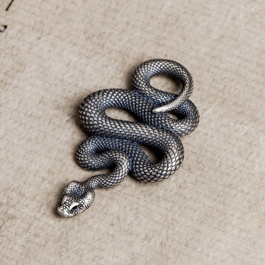 Dije Llavero de Plata 925 Serpiente Vintage Efecto Desgastado - Image 4