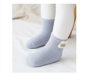 Calcetines para Bebé con Diseño de Rayas Retorcidas y Estampado Animado - Image 16