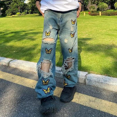 Jeans Rotos con Bordado de Mariposas para Hombre - Image 4