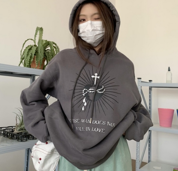 Sudadera Estampada con Capucha y Abrigo Retro de Terciopelo