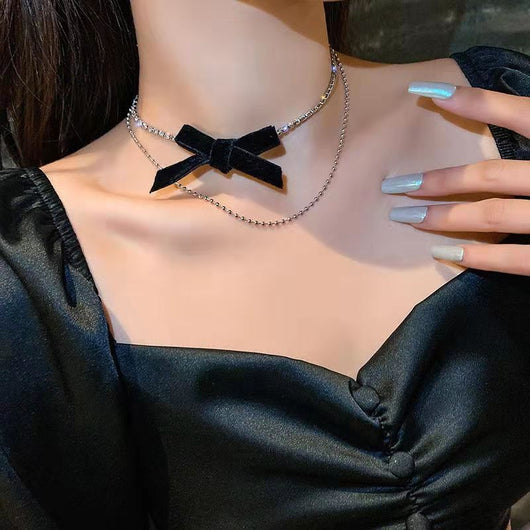 Collar Colgante Trébol de Cuatro Hojas Retro en Cobre Puro con Lazo Tridimensional - Image 6