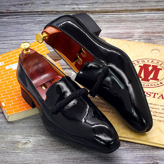 Mocasines Formales de Cuero Charol Negro Punta Aguda para Hombre - Image 17