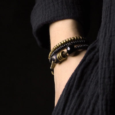 Pulsera Unisex de Madera Antigua y Cuentas de Cobre Literario - Image 2