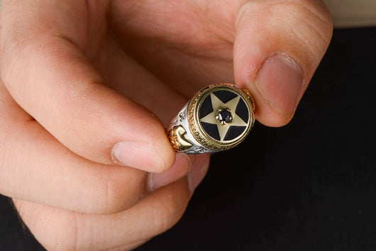 Anillo de Plata Tailandesa con Ágata Negra y Estrella de Cinco Puntas - Image 4