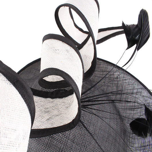 Sombrero de Malla Elegante para Novia y Eventos Formales Blanco y Negro - Image 13