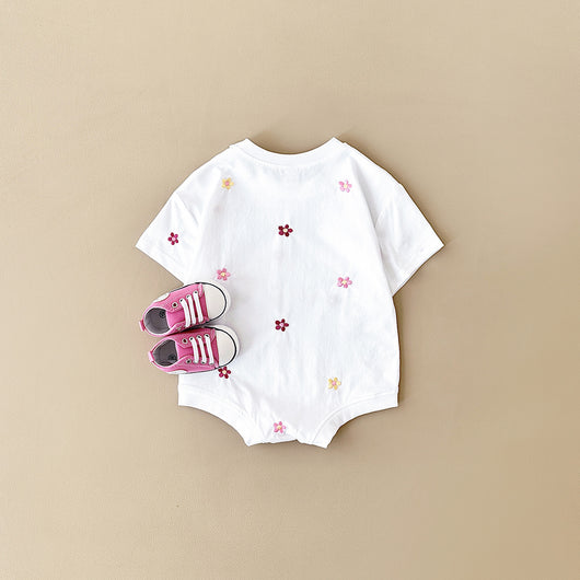 Jumpsuit Infantil con Bordado Floral, Cuello Redondo y Diseño Triangular - Image 4
