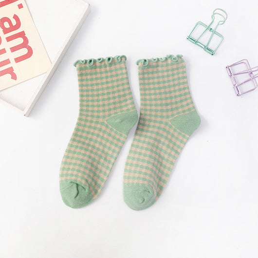 Calcetines Mujer Estilo Británico Japonés con Encaje y Cuadros - Image 7