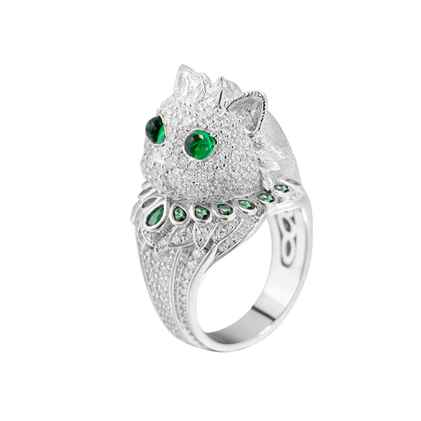 Anillo de Plata Esterlina con Esmeralda Simulada de Diseño Premium
