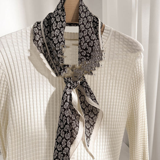 Pañuelo de Seda Mulberry Suave y Elegante para Mujer - Accesorio de Moda Versátil - Image 2