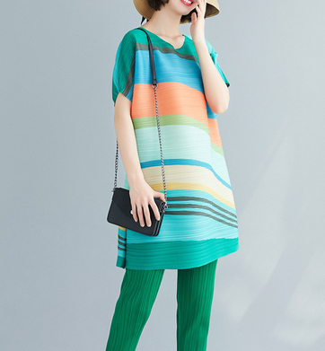 Blusa Coreana Oversize Rayas Arcoíris Talla Grande - Image 3