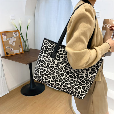 Bolsa Casual Axilar - Tote Bag Versátil para Diario - Image 8