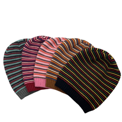 Gorro de Lana Tejido a Rayas - Calidez y Estilo