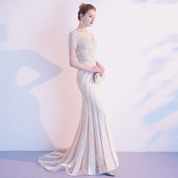 Vestido de Noche Champagne Elegante Premium