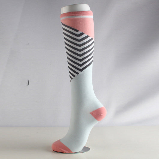 Medias Deportivas Elásticas Largas Transpirables para Hombre y Mujer - Image 28