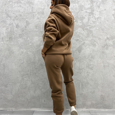 Conjunto Deportivo y Casual con Capucha para Mujer - Image 8