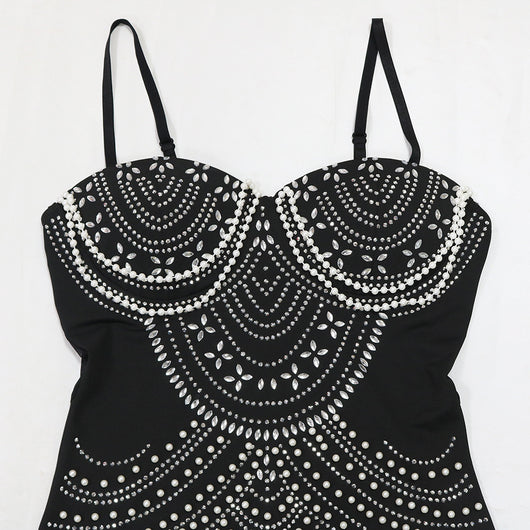 Vestido de Noche con Cuentas de Espuma y Tirantes Brillantes - Image 14