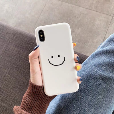 Funda para celular con diseño sonriente y personalidad única - Image 8