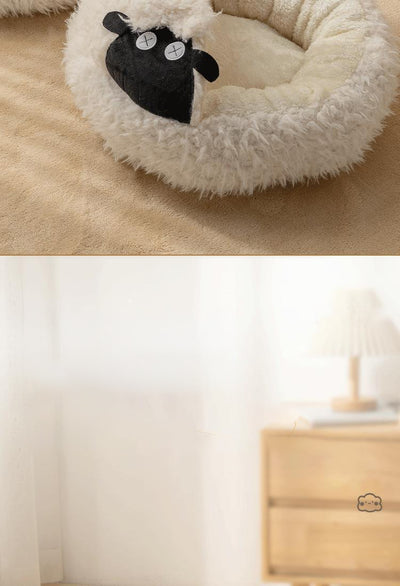 Cama Cueva para Gatos en Forma de Oveja - Cálida y Cerrada para Invierno - Image 9
