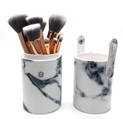Set de 10 Brochas de Maquillaje con Patrón Mármol y Estuche - Image 7