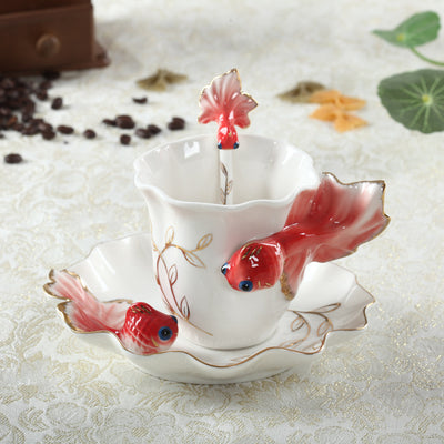 Juego de Tazas de Cerámica Pez Dorado - Regalo Perfecto para Bodas - Image 9