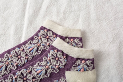 Calcetines de Malla Jacquard Ultrafinos para Mujer - Estilo Retro Ins - Image 11