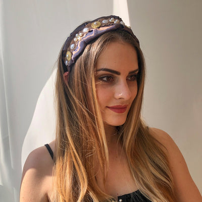 Diadema Retro con Perlas Imitadas - Accesorio de Prensa para Cabello - Image 8