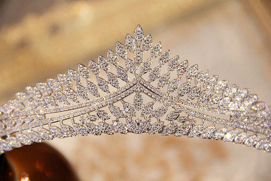 Corona de Circones Europeos con Incrustaciones - Accesorios para Cabello Estilo Asiático - Image 10