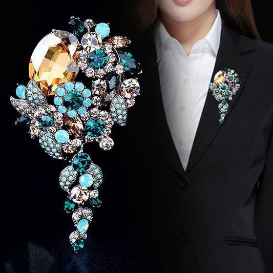 Broche Vintage de Diamantes para Mujer con Borlas - Corsage Retro de Lujo