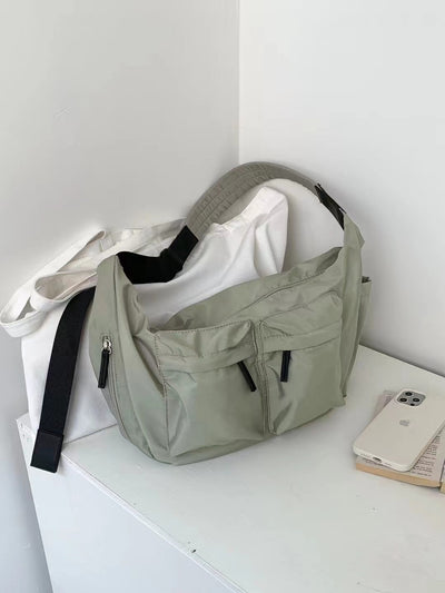 Bolso Crossbody Deportivo Minimalista - Image 6