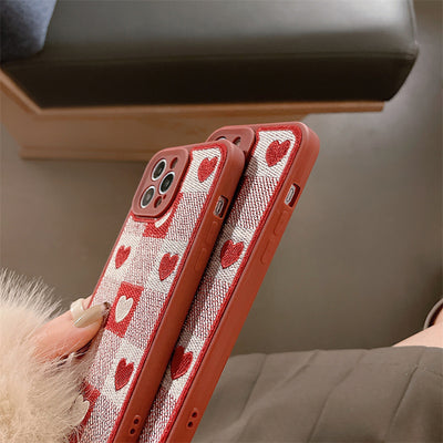 Funda para Celular con Bordado de Cuadrícula y Corazones - Image 10