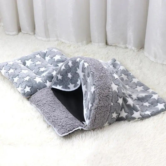 Cama Nido Térmico para Gatos - Saco de Invierno Acogedor con Diseño de Cueva - Image 4