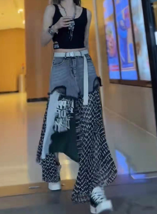 Falda Vaquera Talle Alto con Estampado Fashion y Detalles Combinados