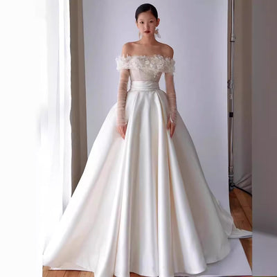 Vestido de Novia Hombro Descubierto Estilo Mori Elegante y Minimalista