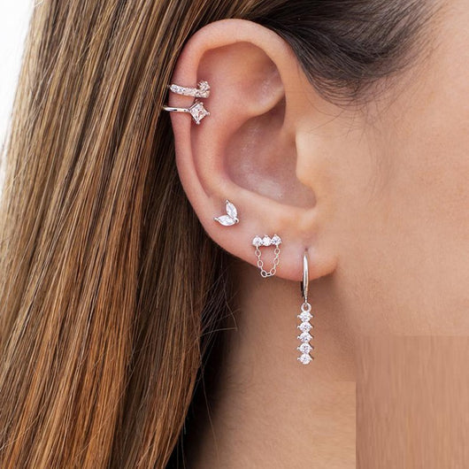 Aretes de Clip en Plata Esterlina con Diamantes Geométricos Premium - Image 9